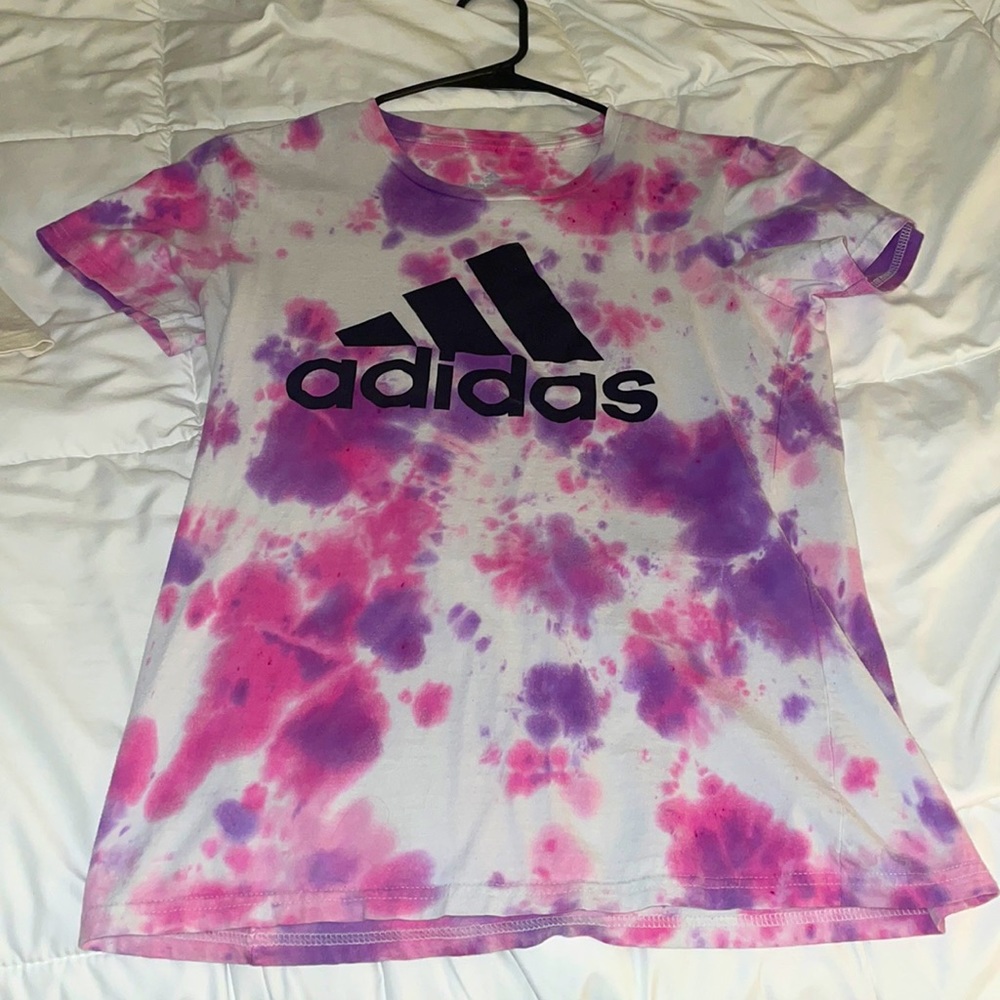 tie dyed adidas t-shirt